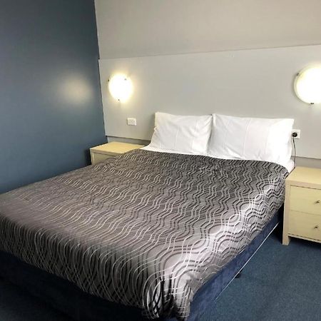 Flinders Motel Вуллонгонг Экстерьер фото
